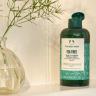 The Body Shop Tea tree Skin Clearing Facial Wash (250 ml)