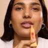 The Body Shop Born Lippy Lip Balm (10 ml, Peach Ice-Tea)